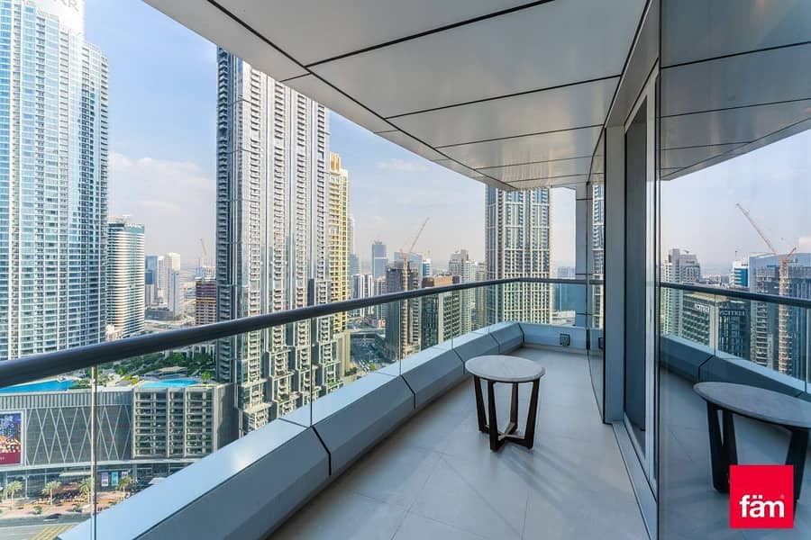 Amazing view Exclusive 1BR on high floor vacant