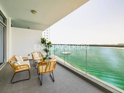 2 Bedroom Flat for Sale in Palm Jumeirah, Dubai - Full Sea View | Chiller Free |  Furnished