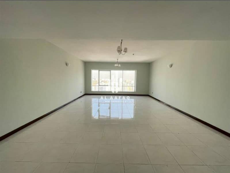 Spacious 4bhk,Two Master Bedroom,/AC Chiller Free/Maids Room rent only 75,000