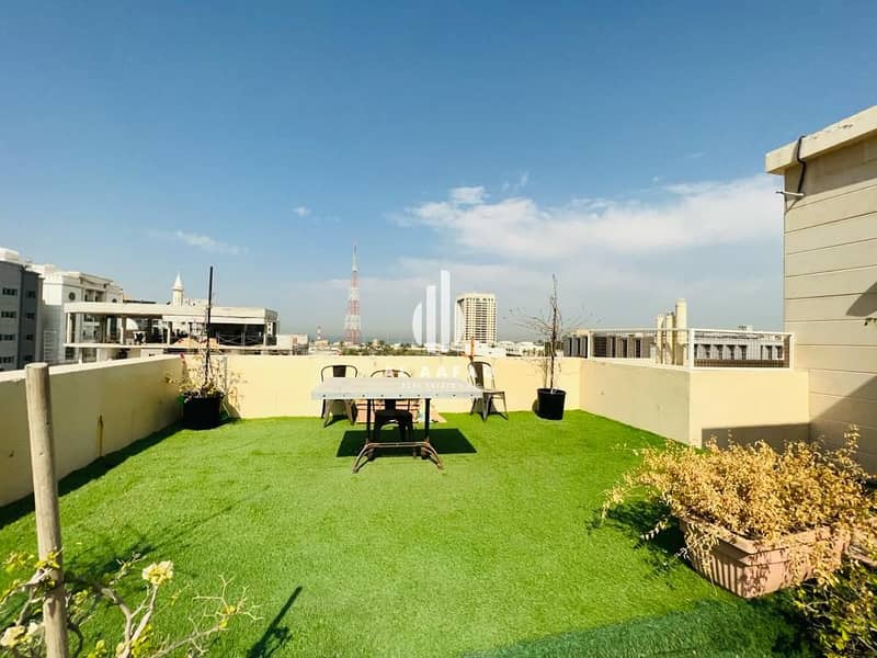 Spacious 4bhk Penthouse | All Master Bedrooms | Maids Room | Close To Beach and Al Khan Corniche