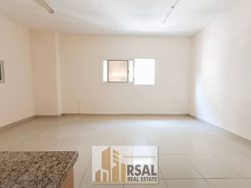 Lavish and spacious big size studio ready to move near by school near by hospital near by shopping mall in muwaileh area