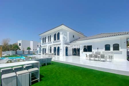 5 Bedroom Villa for Sale in Palm Jumeirah, Dubai - Upgraded | Extended | Vacant On Transfer