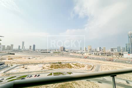2 Bedroom Apartment for Sale in Dubai Sports City, Dubai - On High Floor | Spacious | Vacant Unit
