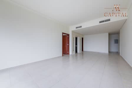 1 Bedroom Apartment for Rent in Dubai Marina, Dubai - Marina Heights | 1BHK | Big Balcony | Unfurnished