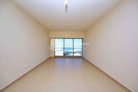 1 Bedroom Flat for Sale in Al Reem Island, Abu Dhabi - 1-bedroom-apartment-al-reem-island-shams-abu-dhabi-gate-tower-1-living-area. JPG