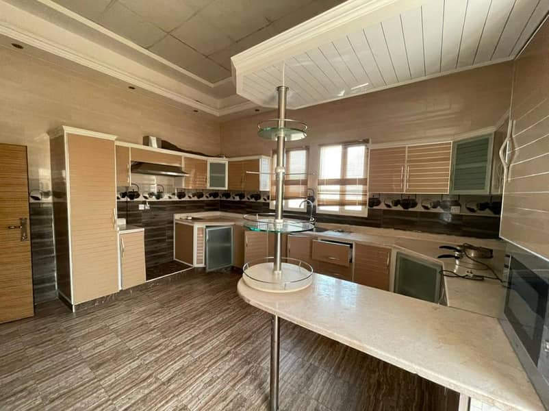 5 Bedroom villa for Rent in al rawda 3 Ajmanonly in [120k]