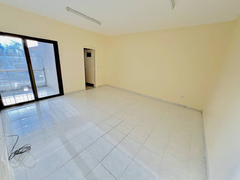 Spacious || First Floor || 3 Bedrooms Apartment || Balcony || Al Jahli ||