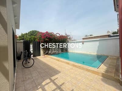 4 Bedroom Villa for Rent in Umm Suqeim, Dubai - Private Pool, Modern, Near Beach, Available Now!