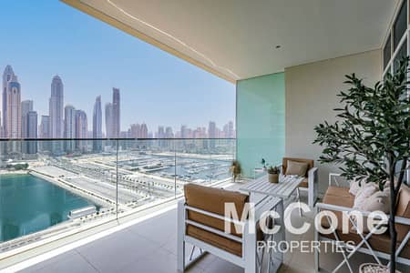 3 Bedroom Flat for Sale in Dubai Harbour, Dubai - Corner Unit | Full Marina View | +Maids Room