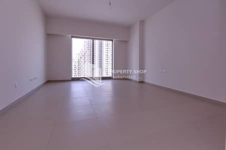 استوديو  للبيع في جزيرة الريم، أبوظبي - studio-apartment-al-reem-island-shams-abu-dhabi-the-arc-living-area. JPG