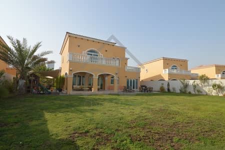 5 Bedroom Villa for Sale in Jumeirah Park, Dubai - 1. jpg