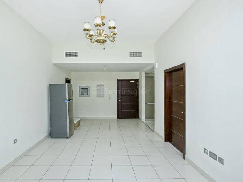 شقة في جليتز 3،مدينة دبي للاستديوهات 1 غرفة 69999 درهم - 8811797