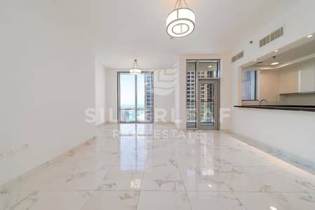1 Bedroom Flat for Rent in Business Bay, Dubai - 1 bedroom | Semi - furnished| Canal View | Availbl