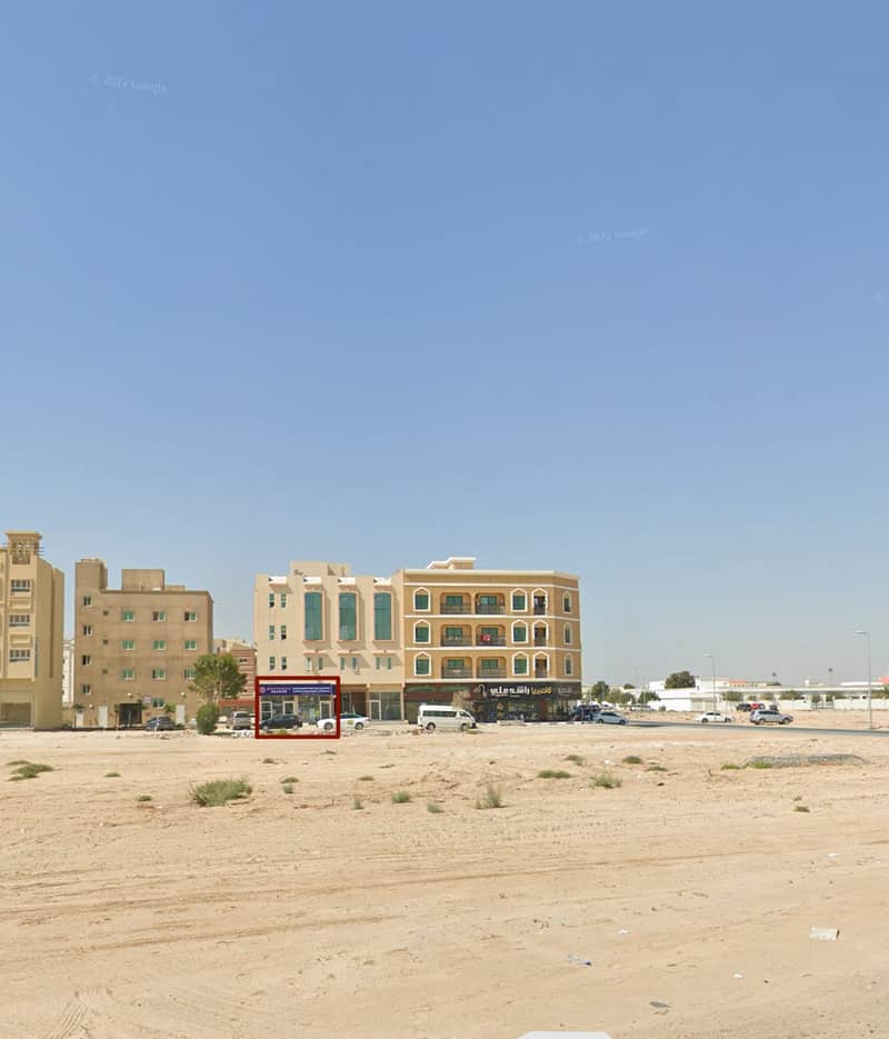 PRIME LOCATION Shop visible from sheikh khalifa road, next to main road entrance