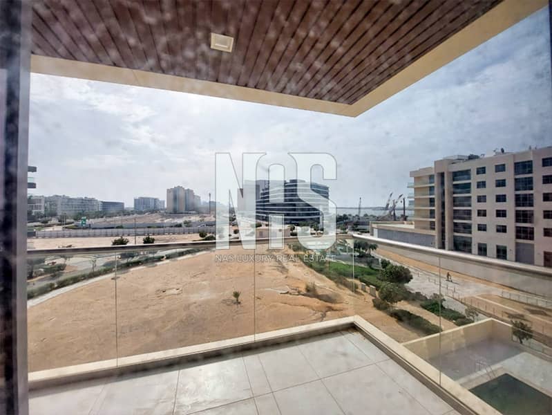 Urban Elegance | Stylish Apartment with Designer Finishes and Amenities