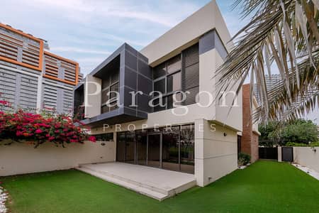 3 Bedroom Villa for Rent in DAMAC Hills, Dubai - Great Community | Single Row | Close to Pool