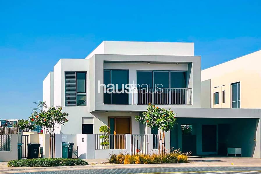 3 Bed+Maids | Large Corner Plot | Single Row 3 Bed+Maids | Large Corner Plot | Single Row