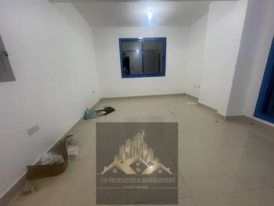 فلیٹ 1 غرفة نوم للايجار في مدينة زايد.، أبوظبي - شقة في برج مدينة زايد مكاتب،مدينة زايد. 1 غرفة 40000 درهم - 8813809