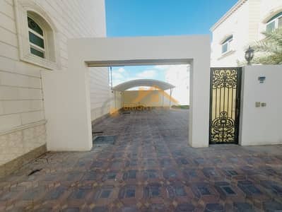 فیلا 5 غرف نوم للايجار في مدينة محمد بن زايد، أبوظبي - 20240106_135336. jpg