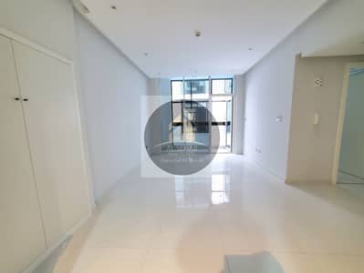 2 Bedroom Flat for Rent in Muwailih Commercial, Sharjah - 20240328_172439. jpg