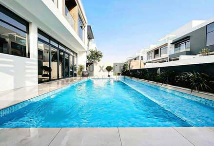 4 Bedroom Villa for Rent in Jumeirah Golf Estates, Dubai - Beautiful Swimming Pool | Luxury Living