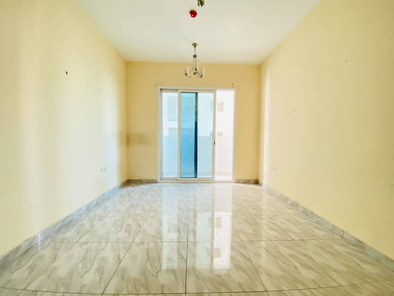 Hot offer specious 1bhk with balcony only in 27k