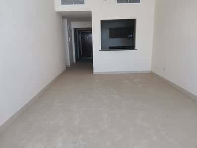 Two rooms and a hall in Ajman One Towers with a gym, a free swimming pool, a garden with 3 bathrooms and a laundry room. The price is 52 thousand. yea