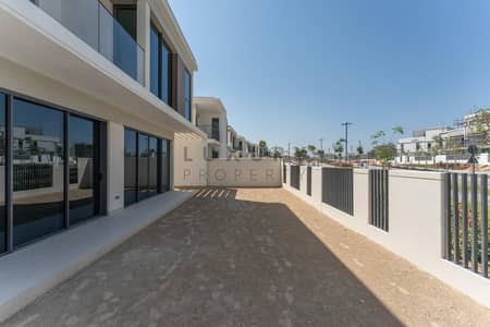 4 Bedroom Villa for Rent in Tilal Al Ghaf, Dubai - Upgraded | Kitchen Appliances | Brand New