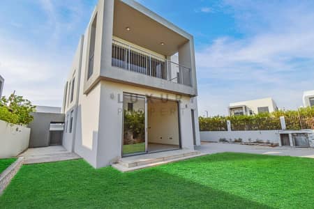 3 Bedroom Villa for Sale in Dubai Hills Estate, Dubai - Vacant Now | Large Layout |  View Today