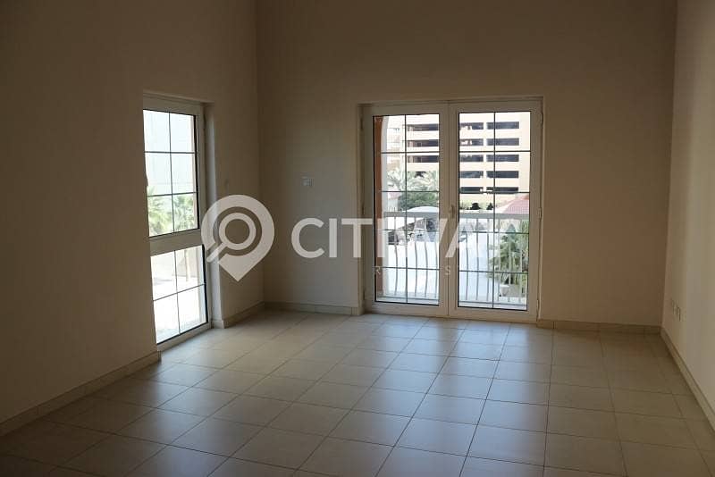 Spacious and affordable Studio apartments with balcony