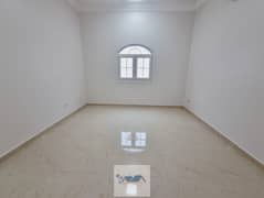 شقة في مدينة الرياض 4 غرف 85000 درهم - 8684577
