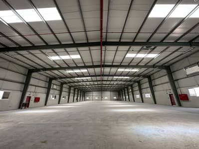 Warehouse for Rent in Al Quoz, Dubai - Huge | Tax Free | Near Metro | Power 101 kw