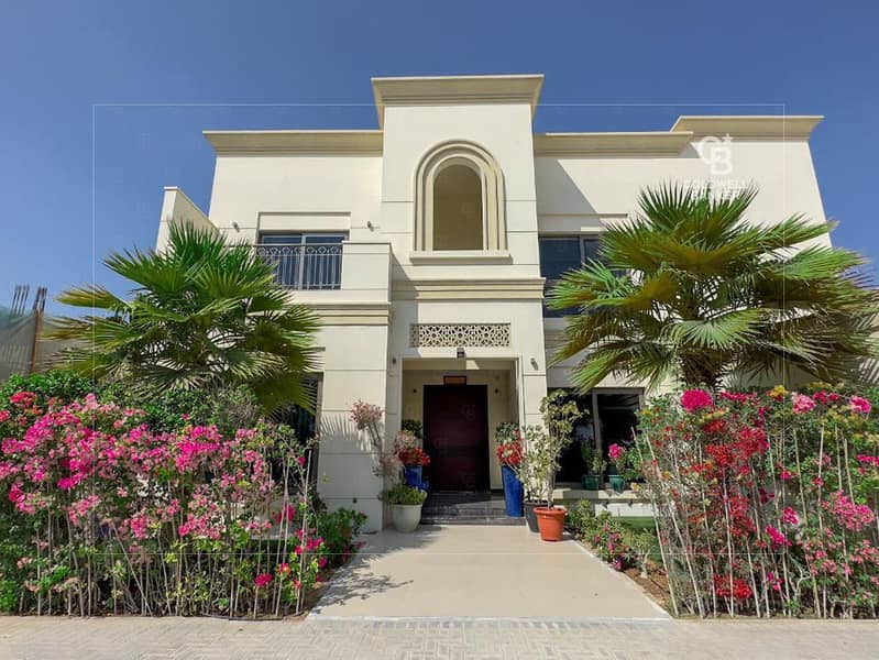 Fully furnished | Brand New| Private Pool | Vacant