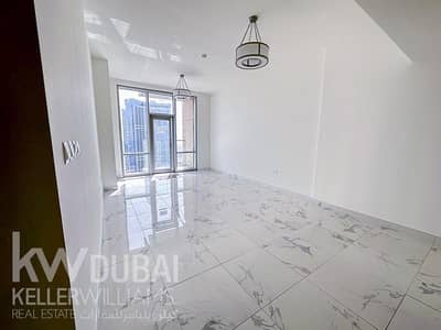 2 Bedroom Apartment for Sale in Business Bay, Dubai - VERY HIGH FLOOR | VACANT | PRICE NEGOTIABLE