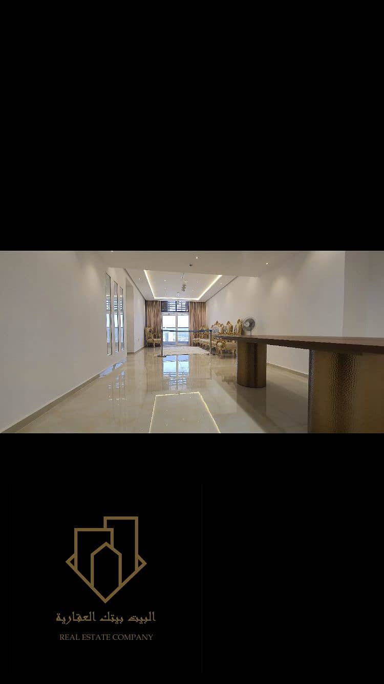 For lovers of excellence, enjoy comfort and luxury in this luxurious apartment. It is characterized by an excellent location and an excellent design with the best materials and finishes to ensure comfort and luxury. There are excellent spaces with facilit