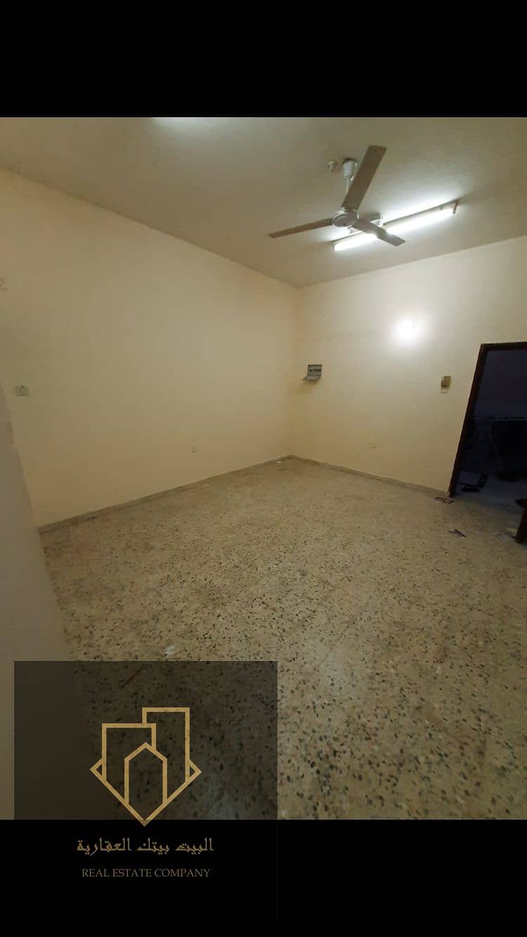 For lovers of excellence, enjoy comfort and luxury in this studio. It is characterized by an excellent location and an excellent design with the best materials and finishes to ensure comfort and luxury. There are excellent spaces with payment facilities t