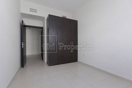 Large 3BR with 2 Parking and Maid's Room Large 3BR with 2 Parking and Maid's Room