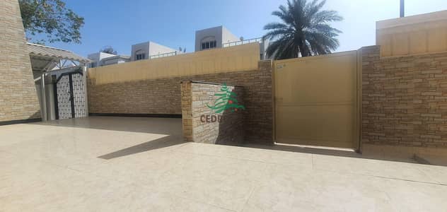 3 Bedroom Villa for Rent in Al Karamah, Abu Dhabi - Specious Three bedrooms villa i| Ready to Move | Maid Room