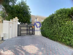 Two-storey residential villa for sale in Wasit Suburb (Al Quoz), great location.