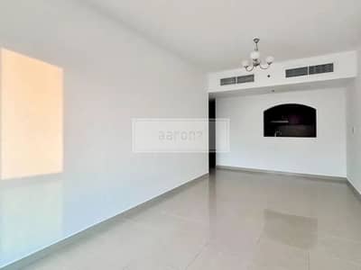 Bright and Spacious Luxury 1 Bed | With Balcony