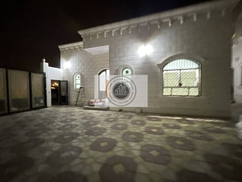 Lavish 2 Bedroom Hall Majlis wd Private Entrance in Mbz