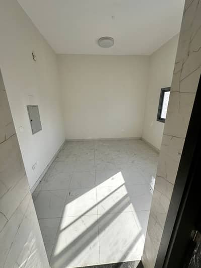 First residential studio, excellent area, in Al Jurf 3, behind the Chinese market and close to William Park School, price 16 thousand annually on 4 ch