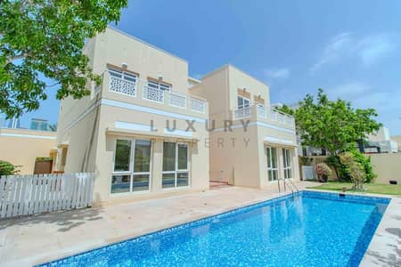 4 Bedroom Villa for Rent in The Meadows, Dubai - Private Pool | Upgraded | Vacant