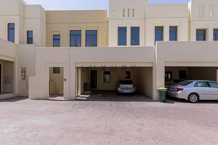 4 Bedroom Villa for Rent in Reem, Dubai - Large layout | View today | Well-maintained