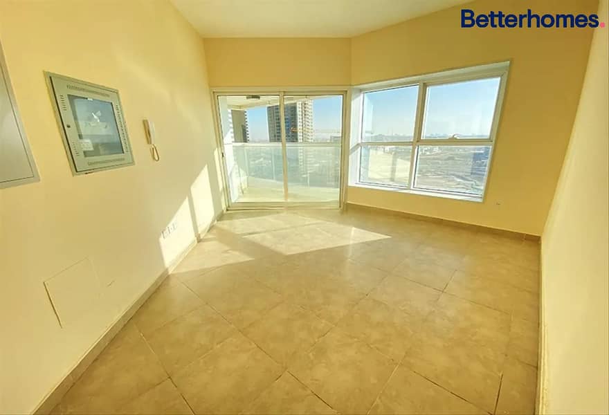 3 Bedrooms | Open City View | Close To Metro