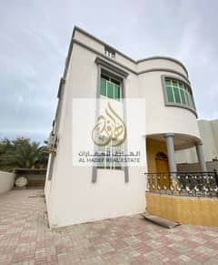 Five-room villa for annual rent in Al Mowaihat area