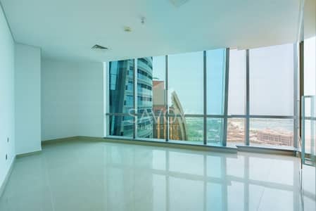 3 Bedroom Apartment for Rent in Corniche Road, Abu Dhabi - LAVISH 3 BR APARTMENT | SEA VIEW | NO COMMISSION