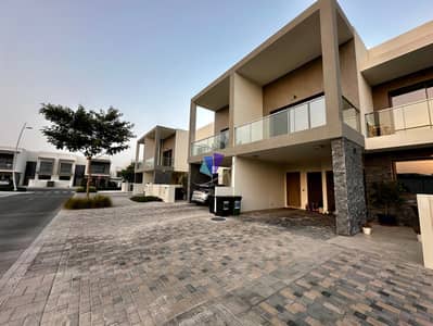 3 Bedroom Townhouse for Rent in Yas Island, Abu Dhabi - Amazing Layout | Stunning 3BR | Nice Community | Big Gardens