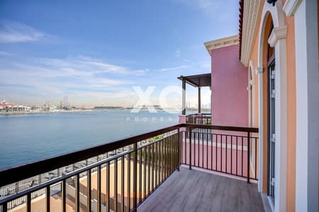 3 Bedroom Townhouse for Sale in Jumeirah, Dubai - Front Row Full Sea View | Private Lift | Vacant