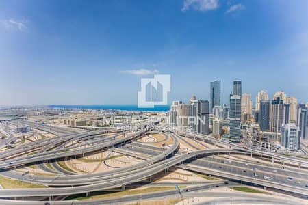 1 Bedroom Flat for Sale in Jumeirah Lake Towers (JLT), Dubai - Spacious 1BR converted into 2BR | High Floor | Best Priced